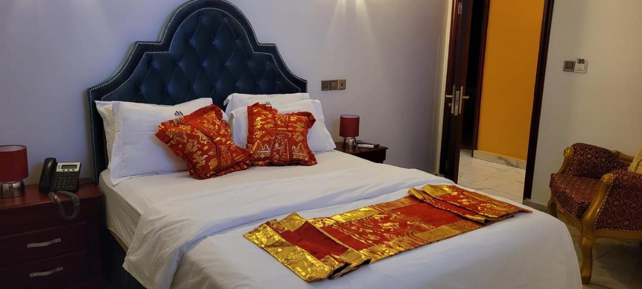 Marriot Metropolitan Hotel Ντουάλα Εξωτερικό φωτογραφία