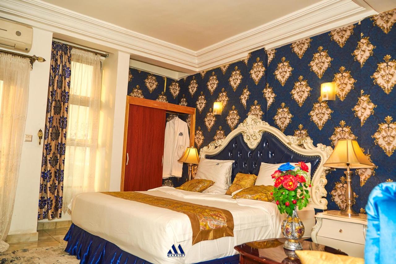 Marriot Metropolitan Hotel Ντουάλα Εξωτερικό φωτογραφία